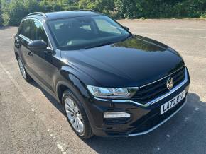 VOLKSWAGEN T-ROC 2021 (70) at G&M Motors Gravesend