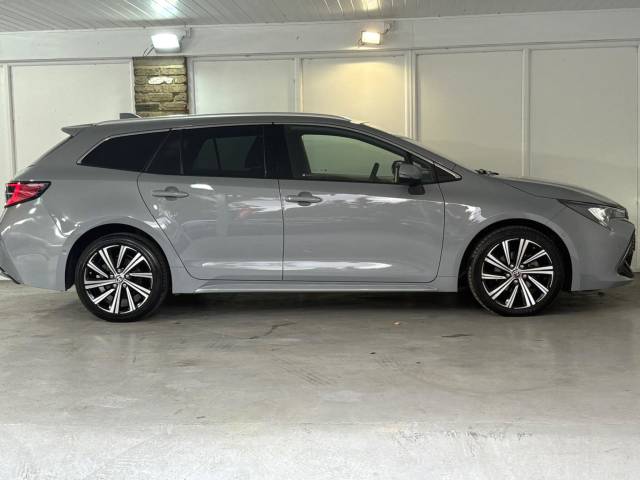 2022 Toyota Corolla 1.8 VVT-i Hybrid Design 5dr CVT