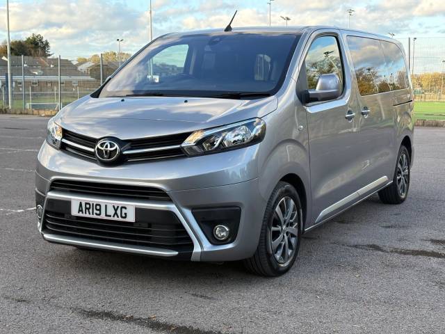 2019 Toyota Proace Verso 2.0D 180 Family Medium 5dr Auto