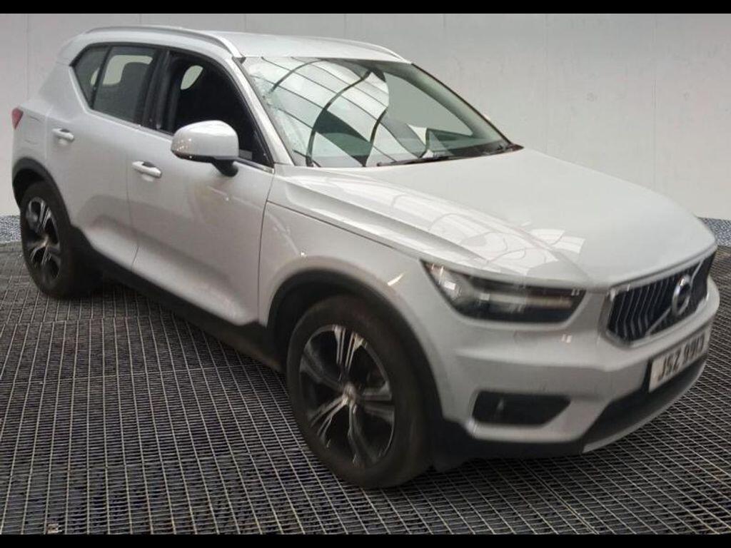 2021 Volvo XC40