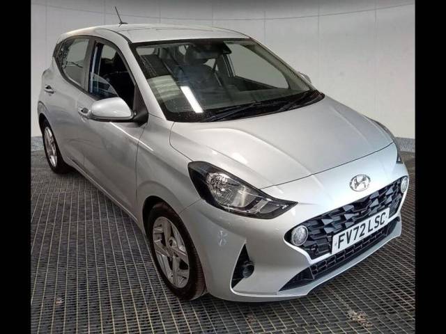 Hyundai i10 1.0 MPi SE Connect 5dr Auto Hatchback Petrol SILVER