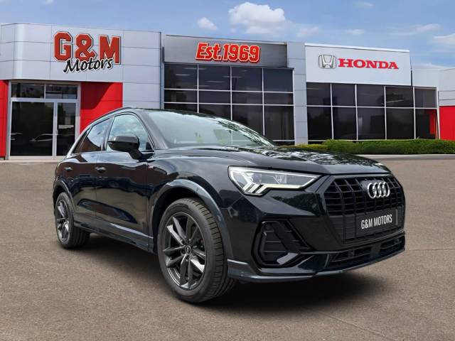Audi Q3 1.5 35 TFSI Black Edition 5dr S Tronic Estate Petrol BLACK