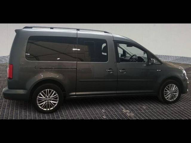 2021 Volkswagen Caddy Maxi Life 2.0 TDI 5dr DSG